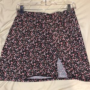 Floral tight skirt